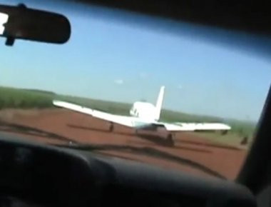 Βραζιλιάνος αστυνομικός σε σκηνή που θυμίζει ταινία του Χόλιγουντ (φωτό, βίντεο)